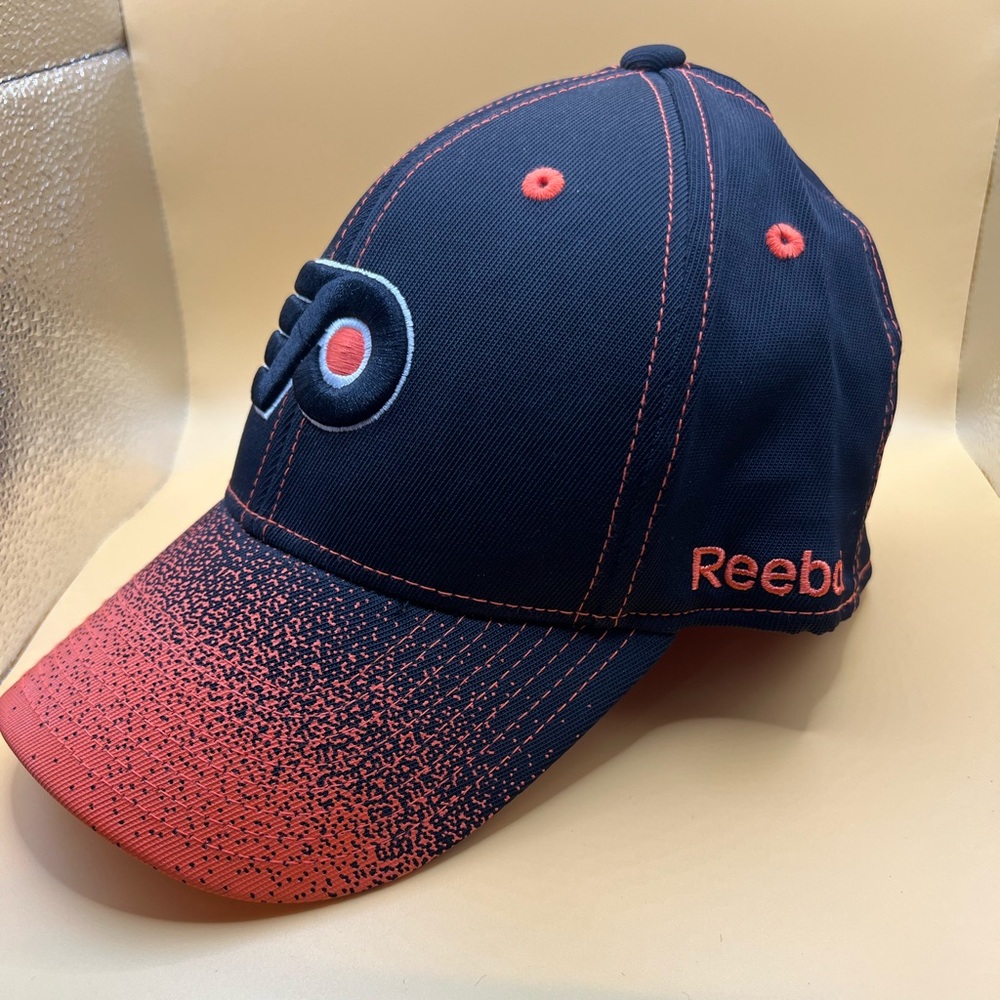 Reebok Black and Orange Gradient Philadelphia Flyers Hat